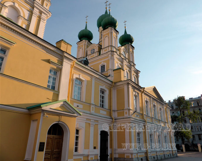 Церковь Благовещения Пресвятой Богородицы. Храм Воздвижения Честного и Животворящего Креста Господня. Санкт-Петербург. Лучшие фотографии церквей и соборов на сайте S-Pb.Biz.