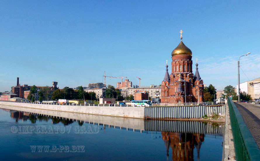 Церковь Богоявления Господня на Гутуевском острове. Санкт-Петербург. Лучшие фотографии церквей и соборов на сайте S-Pb.Biz.