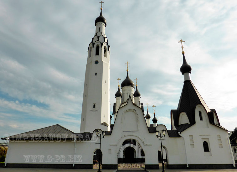 Храм Первоверховного Апостола Петра. Санкт-Петербург. Лучшие фотографии церквей и соборов на сайте S-Pb.Biz.