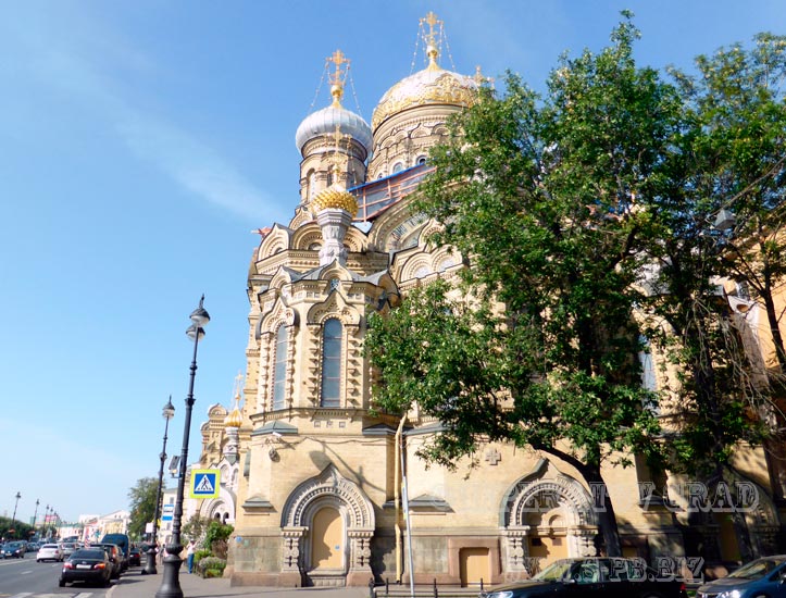 Подворье монастыря Оптина пустынь. Церковь Успения Пресвятой Богородицы. Санкт-Петербург. Лучшие фотографии церквей и соборов на сайте S-Pb.Biz.