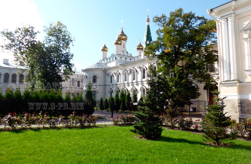 Воскресенский Новодевичий Монастырь. Санкт-Петербург. Лучшие фотографии церквей и соборов на сайте S-Pb.Biz.