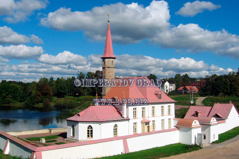 Приоратский дворец. Гатчина дворцово-парковый ансамбль. Лучшие фотографии музеев на сайте S-Pb.Biz.